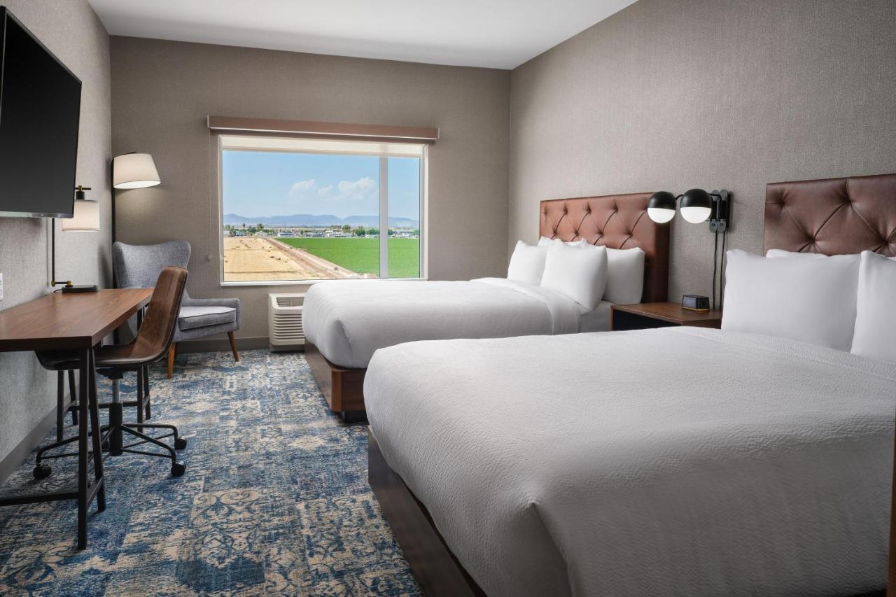 Four Points By Sheraton يوما المظهر الخارجي الصورة